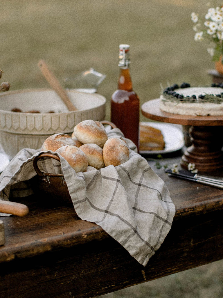 Host A Low-Waste Holiday Party