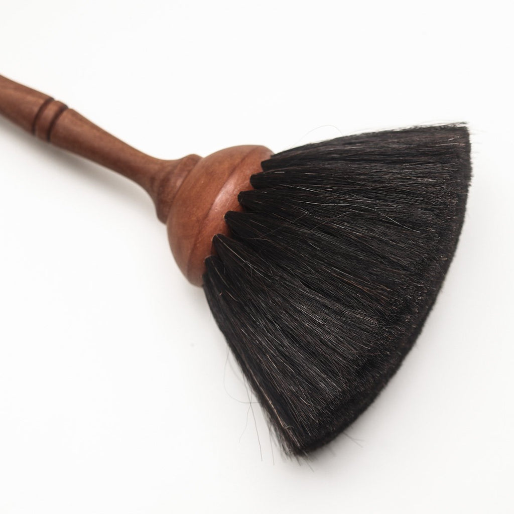 Bürstenhaus Redecker Goat Hair Duster in Pear Wood | Black