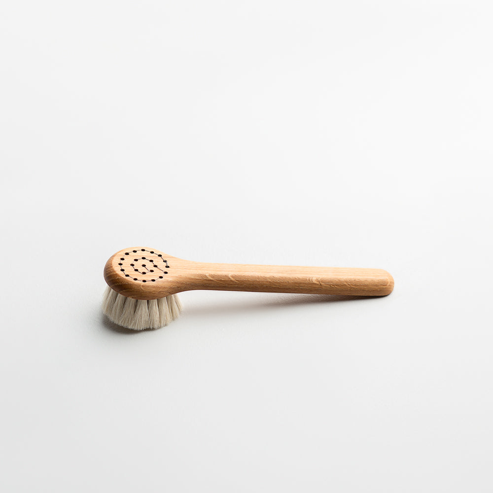 Iris Hantverk Dry Face Brush