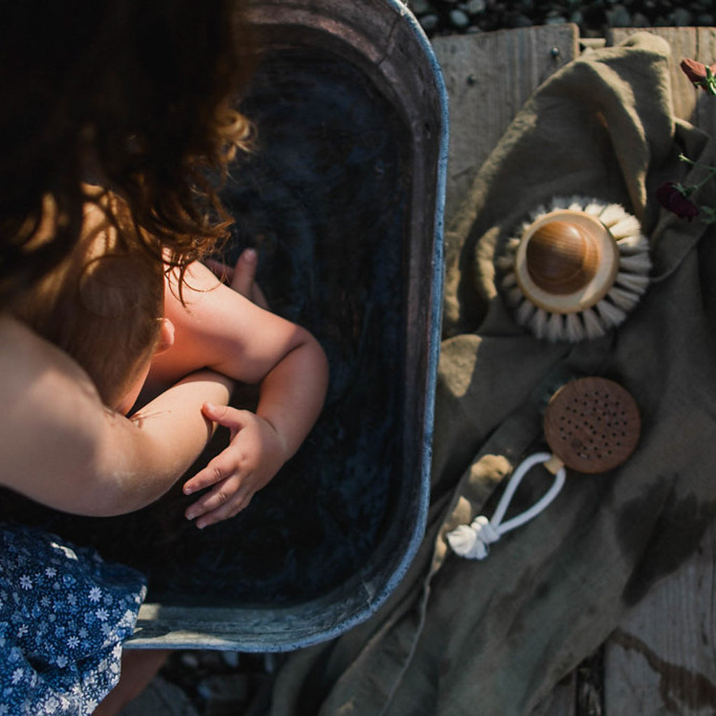 Iris Hantverk Bath Brush With Knob